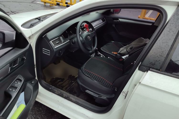 Used Volkswagen Bora 2017 1.6L Automatic Fashion Model