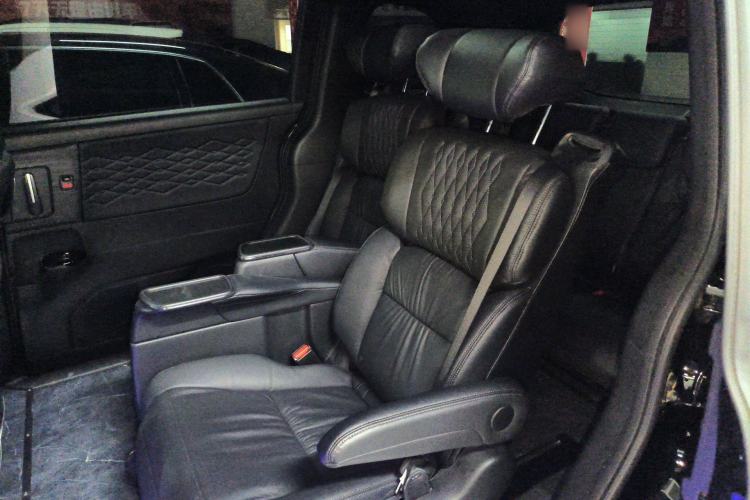 Used Honda Elysion 2024 2.0L eHEV Luxury Edition