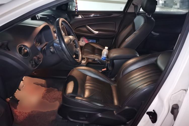 Used Ford Mondeo 2011 2.3L Luxury Model