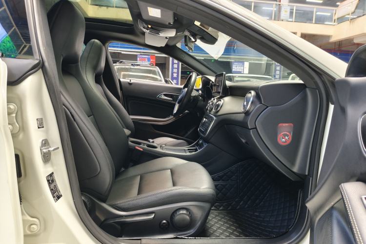 Used Mercedes-Benz CLA 2015 CLA 200