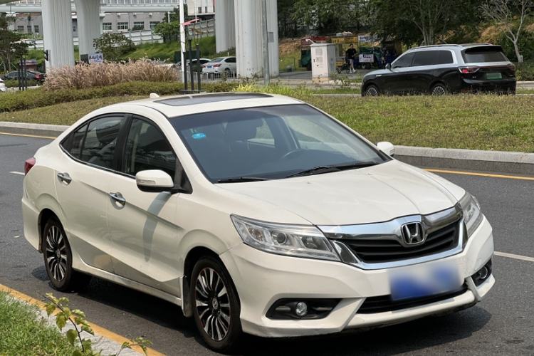 Used Honda Crider 2015 1.8L automatic luxury edition Exterior 3