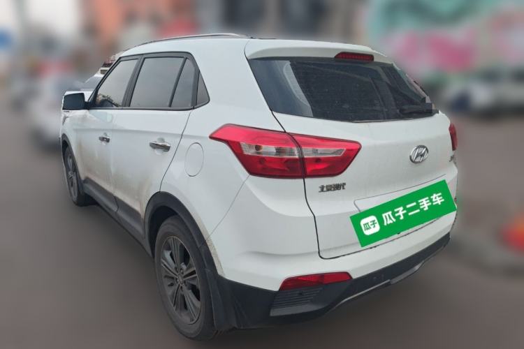 Used Hyundai ix25 2015 1.6L Automatic Two-Wheel Drive Smart GLS Trim Rear Left 45 Deg