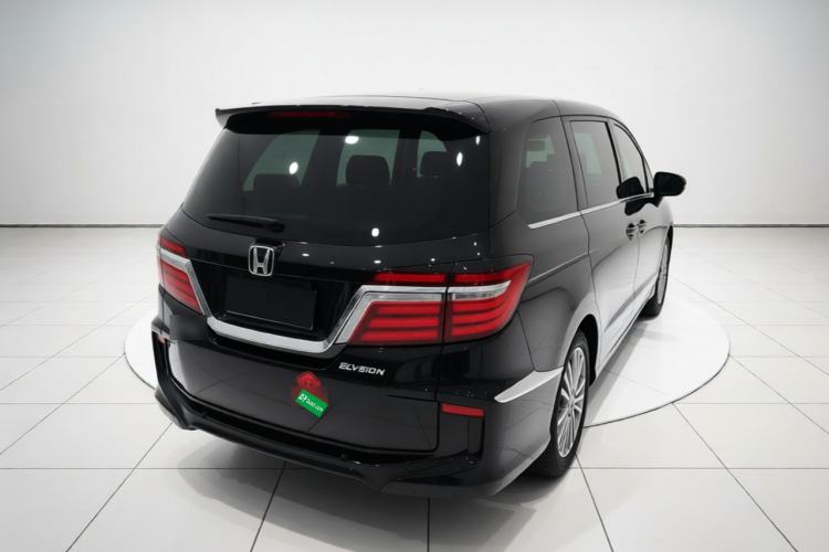 Used Honda Elysion 2016 2.4L Classic Edition Rear Right 45 Deg