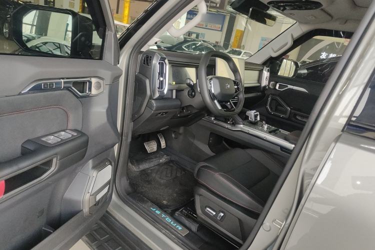 Used JETOUR Traveler 2025 2.0TD DCT XWD Cross-country Driver Seat