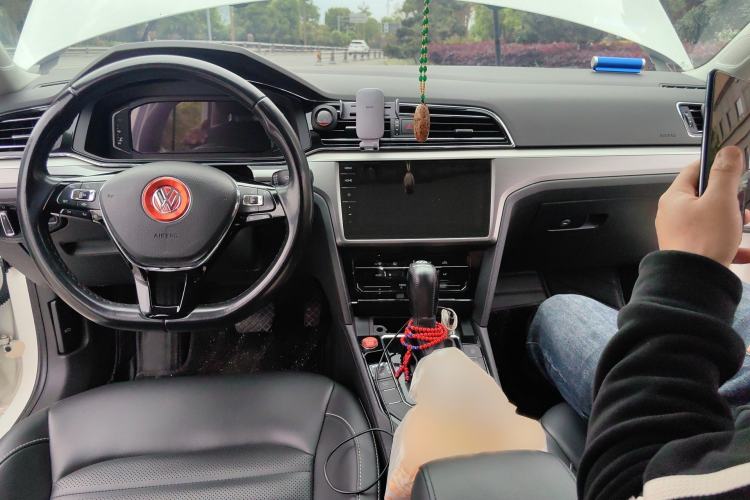 Used Volkswagen Lamando 2021 280TSI DSG Comfort Edition Interior 2