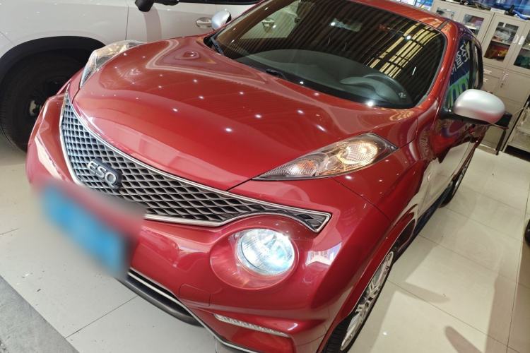 Used Infiniti ESQ 2014 1.6L Spontaneous Edition