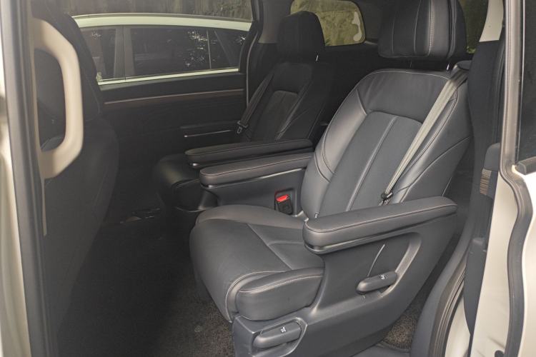 Used GAC Trumpchi M8 2024 Lingxiu Series 390T Deluxe Edition Left Rear Seat