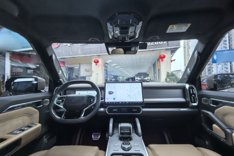 Used JETOUR Traveler 2023 2.0T All-Wheel Drive CrossPRO+
