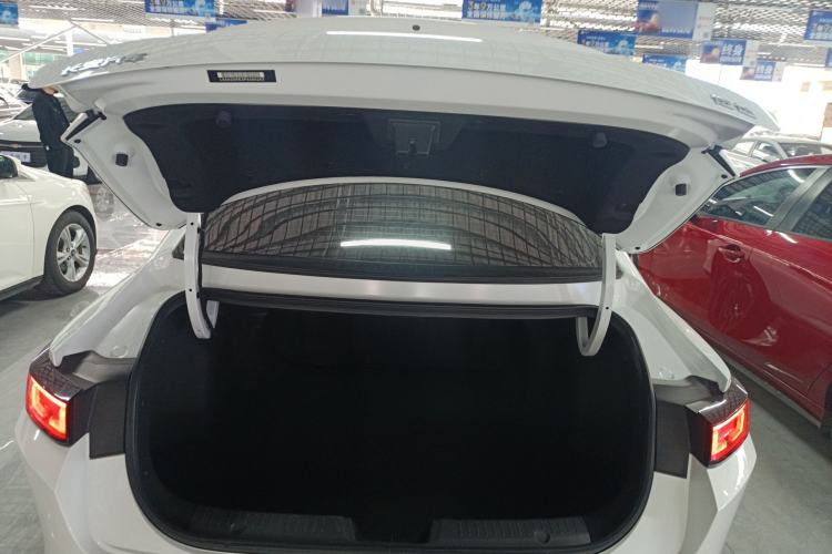 Used Changan Eado DD 2023 Blue Whale NE 1.5T GDI DCT Prestige Model
