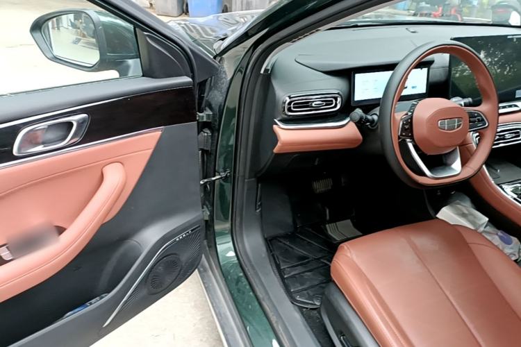 Used Geely Auto Emgrand 2026 Model 5th Generation 1.5T DCT Flagship Edition
