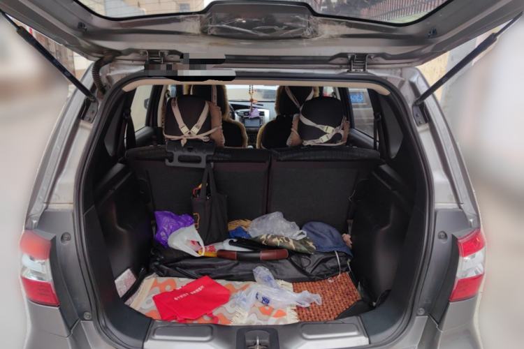 Used Nissan Livina 2013 Jingrui 1.6XL Manual Comfort Edition Trunk