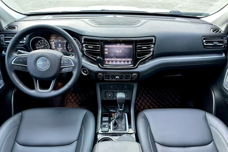 Used Jeep Grand Commander 2018 2.0T Two-Wheel Drive Enjoy Edition China V