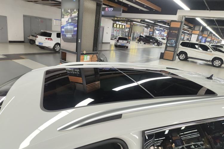 Used Volkswagen Tiguan L 2021 330TSI Automatic Two-Wheel Drive R-Line Enhanced Edition Roof