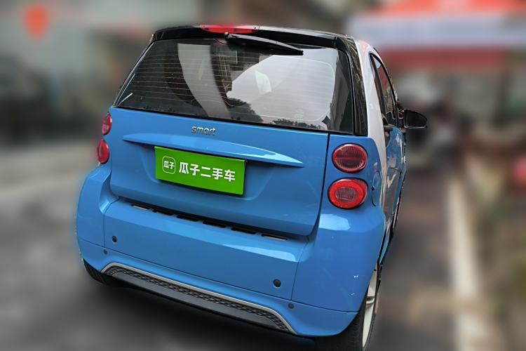 Used smart fortwo 2013 1.0T Hardtop Ice Cool Special Edition Rear Right 45 Deg