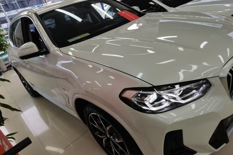 Used BMW X3 2022 Restyled xDrive25i M Sport Package Front Right 45 Deg