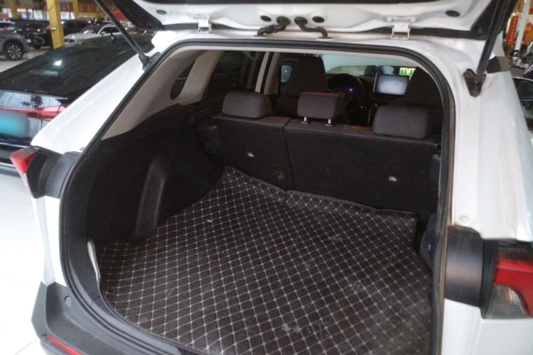 Used Toyota RAV4 2021 2.0L CVT 4x4 Trend Edition
