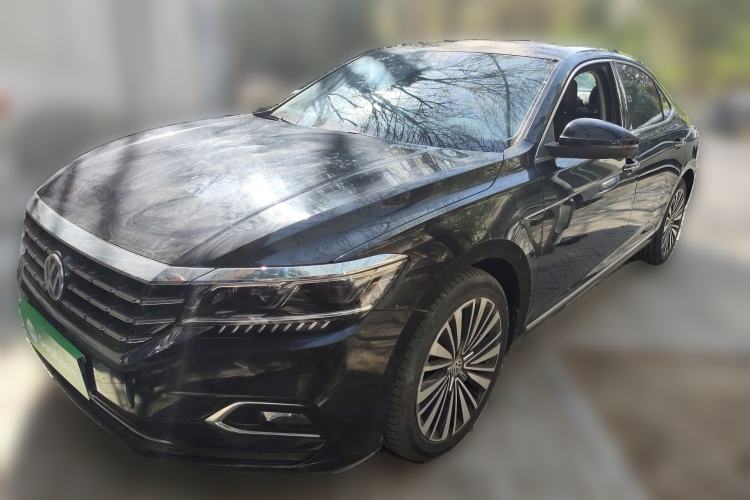 Used Volkswagen Passat 2020 330TSI Luxury Edition China VI
