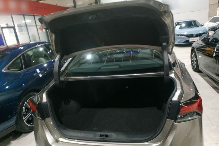 Used Nissan Teana 2022 2.0L XL-Upr Enjoyment Edition
