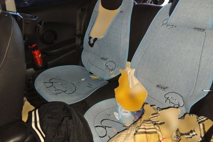 Used MINI 2023 1.5T ONE Left Rear Seat