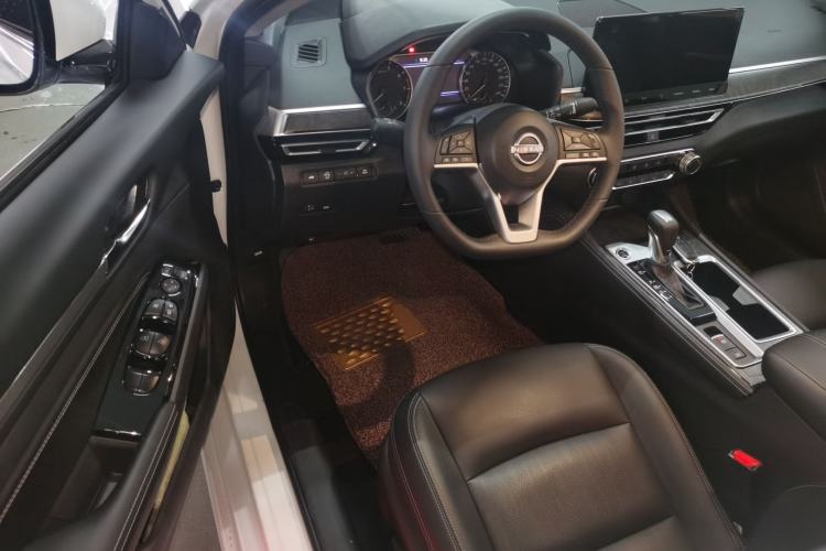 Used Nissan Teana 2024 2.0L XE Genuine Edition