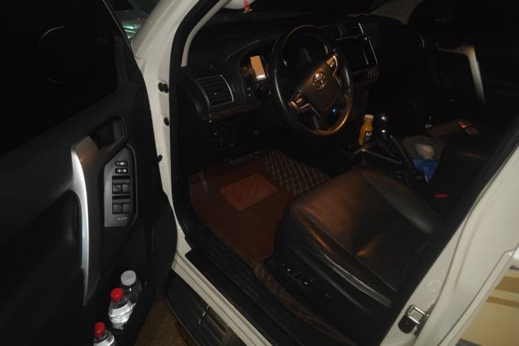 Used Toyota Prado 2018 3.5L Automatic TX-L with Rear-Mounted Spare Tire