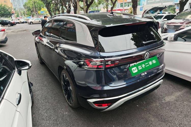 Used Volkswagen ID.6 CROZZ 2022 High-Performance PRIME Edition Left Side