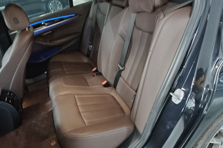Used BMW 5 Series 2020 525Li M Sport Package Left Rear Seat