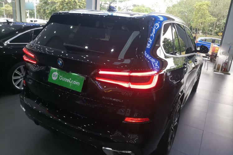 Used BMW X5 2022 xDrive 40Li Luxury Edition M Sport Package