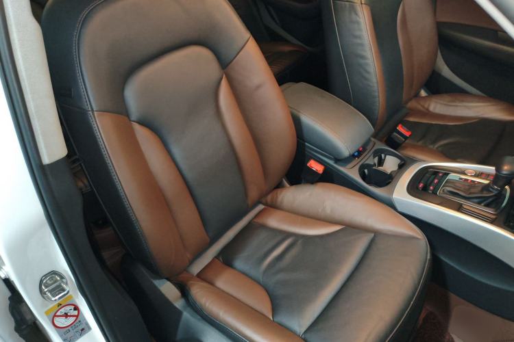 Used Audi Q5 2017 Plus 40 TFSI Technology Model Right Front Seat