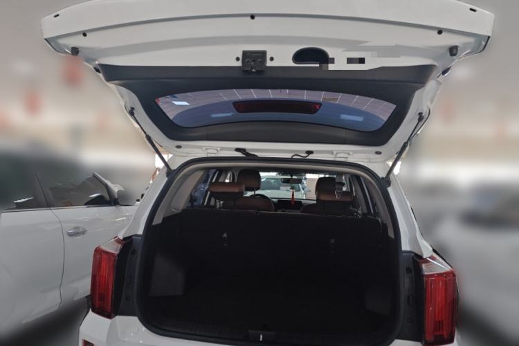 Used Kia Sportage R 2021 Ace 2.0L Splendid Edition Trunk