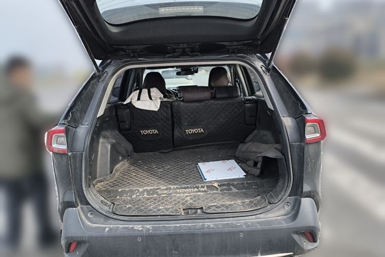 Used Toyota Wildlander 2022 2.0L CVT Two-Wheel Drive Luxury Edition
