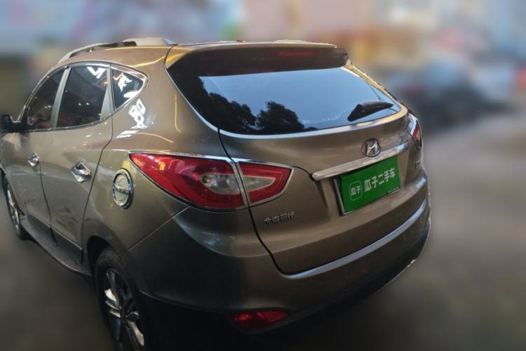 Used Hyundai ix35 2013 2.0L Automatic Two-Wheel Drive Smart GLS China IV Standard Rear Left 45 Deg