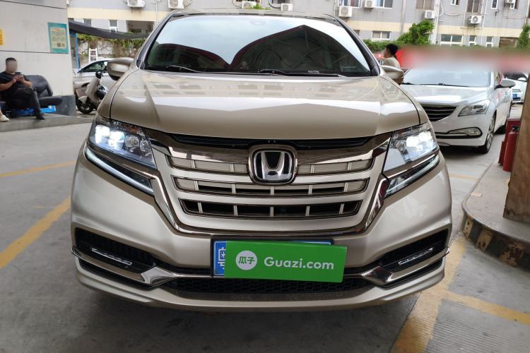 Used Honda Elysion 2019 2.0L Hybrid Luxury Edition Front