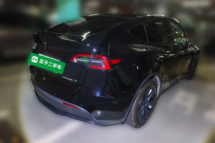 Used Tesla Model Y 2023 Rear-Wheel-Drive Version Rear Right 45 Deg