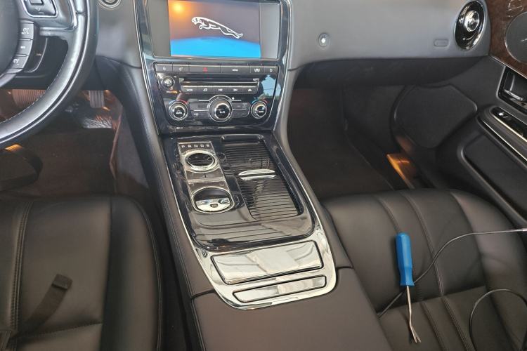 Used Jaguar XJ 2012 XJL 3.0 Panoramic Business Edition