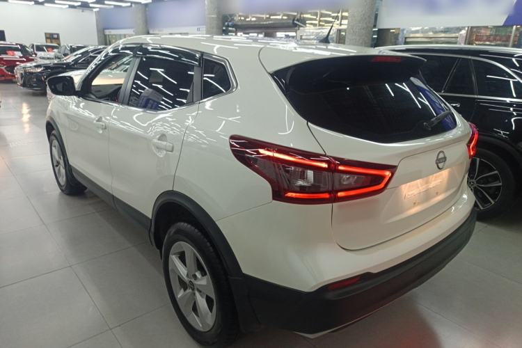 Used Nissan Qashqai 2023 Classic 2.0L CVT XV Comfort Edition
