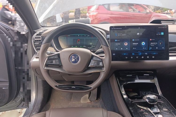 Used BYD Han 2023 DM-i Champion Edition 121KM Prestige Model
