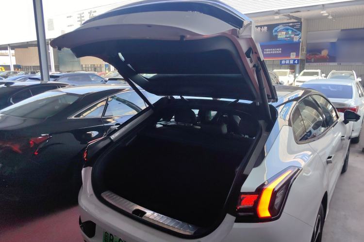 Used Zeekr 001 2023 WE Edition 100 kWh
