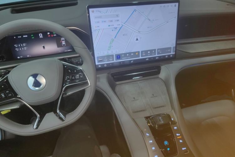 Used Denza N7 2024 630 All-Wheel Drive Intelligent Driving Max Edition Interior 2