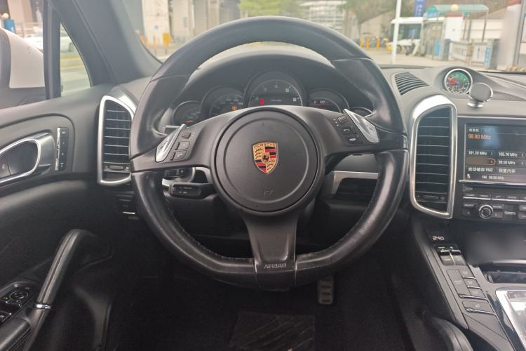 Used Porsche Cayenne 
