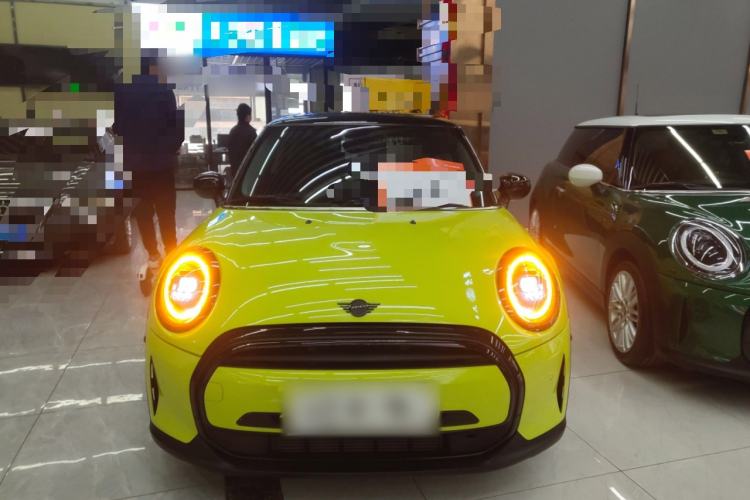 Used MINI 2023 1.5T COOPER Artist