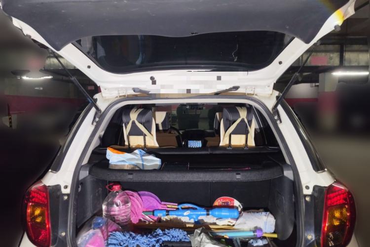 Used Suzuki SX4 2013 1.6L Automatic CoolRide Model Trunk