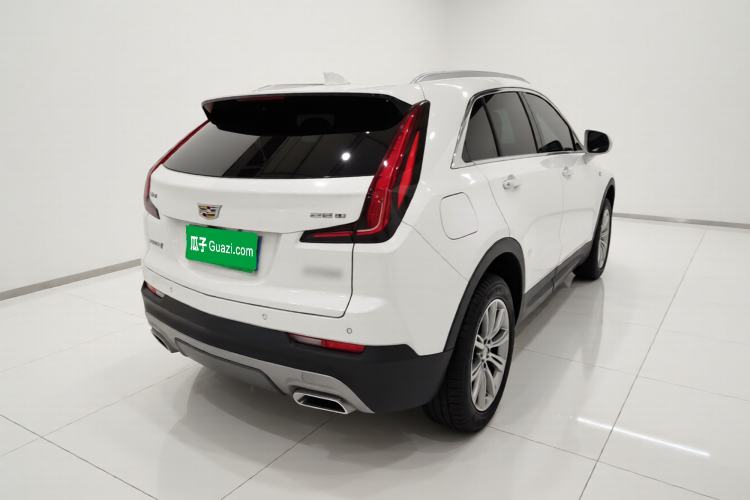 Used Cadillac XT4 2022 28T Two-Wheel-Drive Luxury Version
