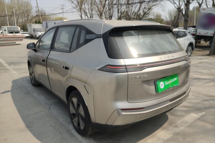 Used AION Y 2023 Younger
