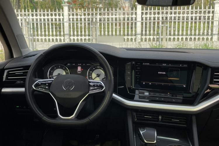 Used Volkswagen Touareg 2021 2.0 TSI Flagship Special Edition