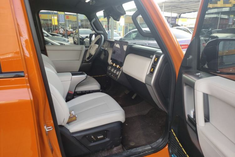 Used iCAR V23 2025 501 Four-Wheel Drive Advanced Version
