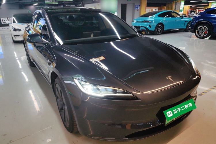 Used Tesla Model 3 2023 Long-Range All-Wheel-Drive Version