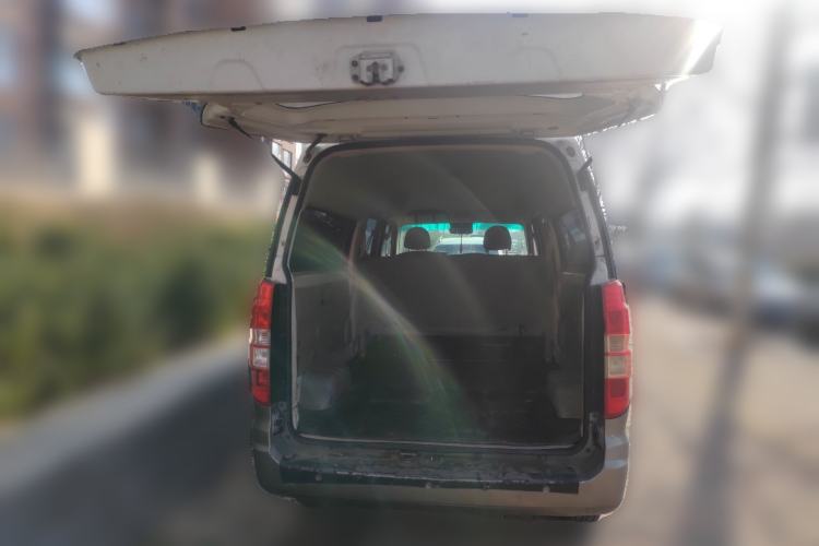 Used Jinbei New Hiace X30L 2021 1.5L Wealth Edition Bus Non-Air-Conditioned China VI Standard SWC15M