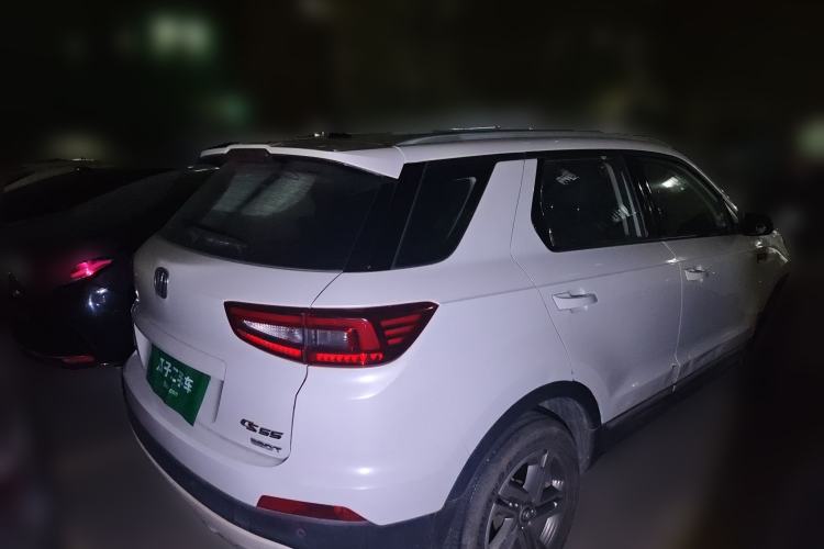 Used CHANGAN CS55 2019 1.5T Automatic Colorful Edition China VI Standard
