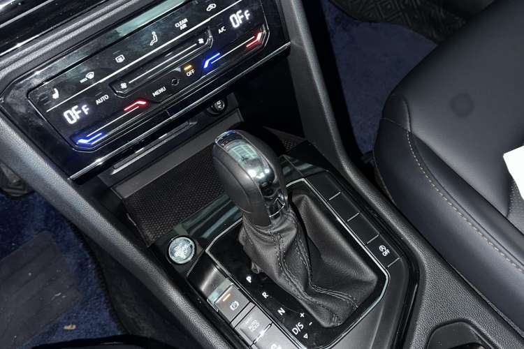 Used Volkswagen Tharu 2022 280TSI Two-Wheel-Drive Luxury Edition